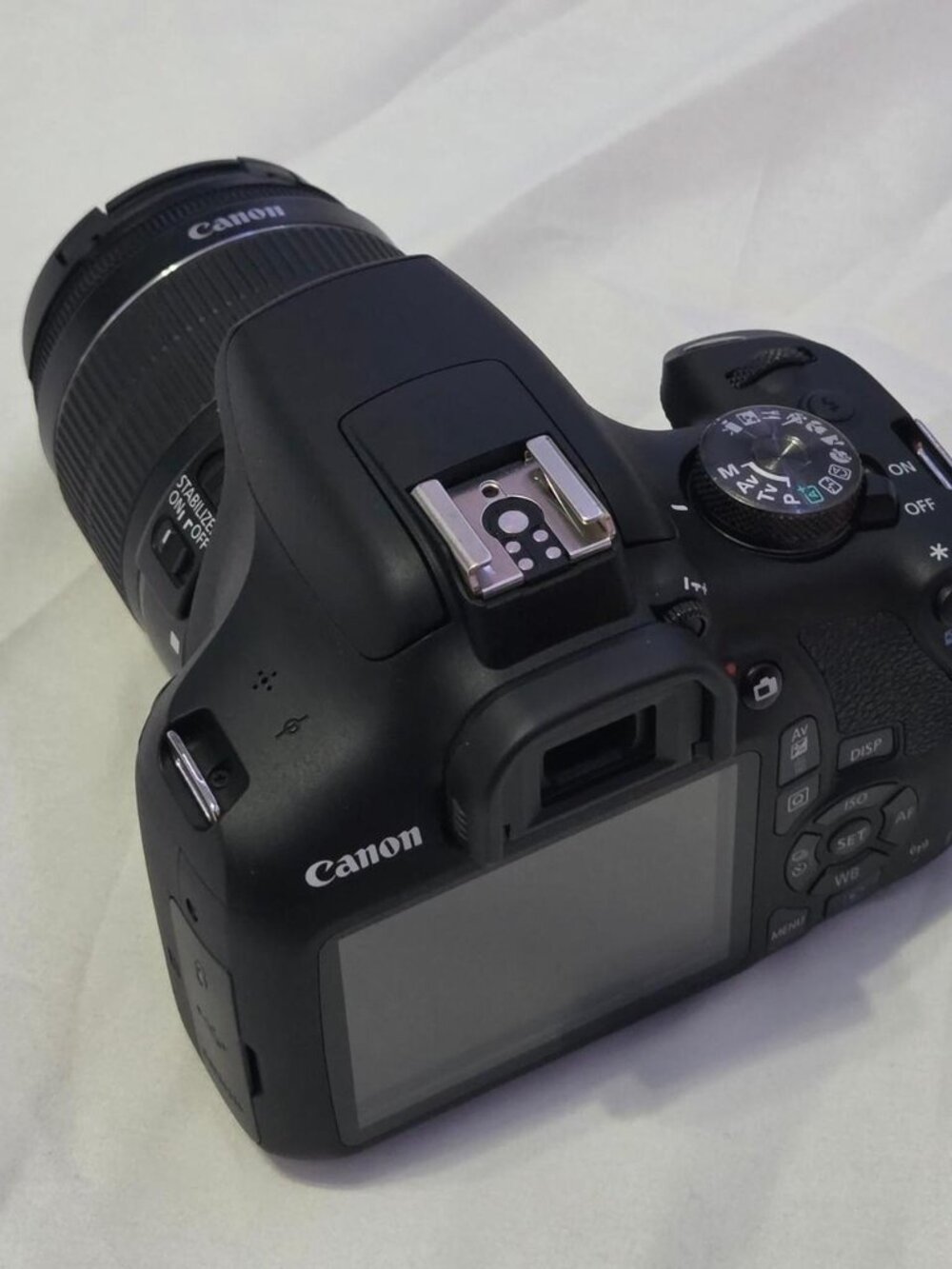 Canon EOS Rebel T7